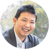 國谷 武史 氏